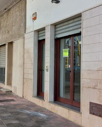 Locale uso ufficio a Grottaglie