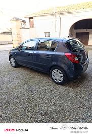 AUTO OPEL GRIGIA METALL.  BENZINA/GPL USATA
