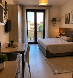 BUSTO ARSIZIO -MONOLOCALE CON BALCONE E POSTO AUTO