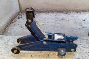  crik per auto 