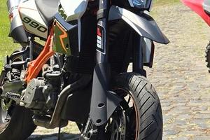 Ktm 990 smr con abs