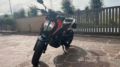 KTM duke 125 prezzo trattabile