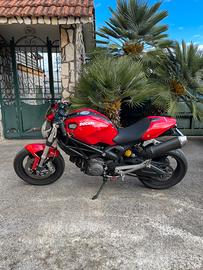 Ducati Monster 696 A2