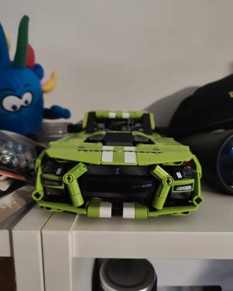 Ford Mustang Shelby GT500 LEGO