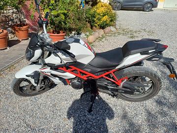 Benelli Bn 125 cc