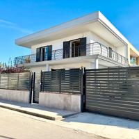 Villa capofila totalmente ristrutturata