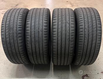 235/55 R19  105Y  Continental