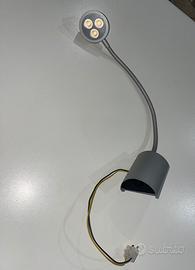 Lampada a muro
