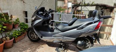 Suzuki AN Burgman 250 - O7