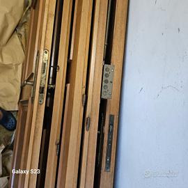 porte di legno  e blindate 