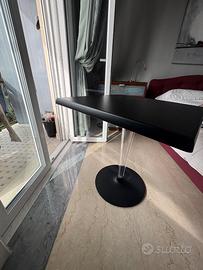 Tavolo kartell top top quadrato