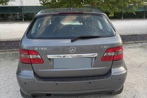 MERCEDES CLASSE B 180 executive
