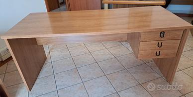 SCRIVANIA con CASSETTI - ufficio o studio