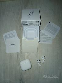 appleairpods 4 con cancellazione attiva del rumore