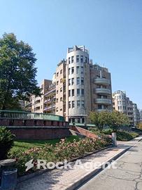 SAN DONATO -ATTICO TRILOCALE