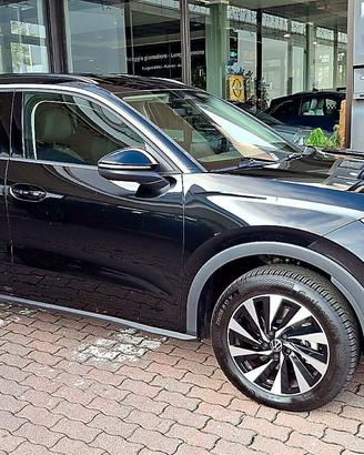 Volkswagen T-Roc 1.5 eTSI ACT DSG Life