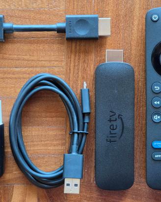 Amazon Fire TV Stick 4K Wi-Fi 6 completa