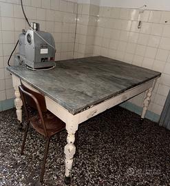 TAVOLO VINTAGE CON PIANO IN MARMO