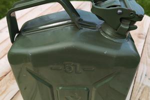 Tanica Carburante Metallo 5L Militare
