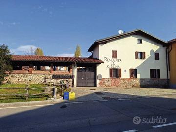 Immobile in asta di 128 m² con 3 locali e box auto