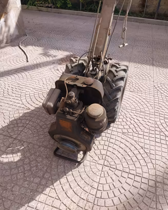 Motocoltivatore Lombardini 14 CV fresa e accessori