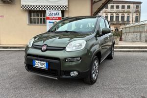 Fiat Panda 1.3 MJT S&S 4x4 / SENSORI