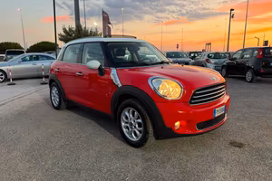 MINI 1.6 One Countryman GPL