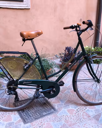 Bici da donna verde marca Galant