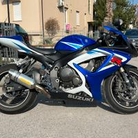 Suzuki GSXR 750 K6