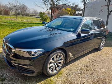 BMW 520 touring luxury line