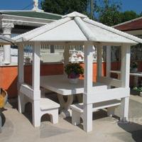 Gazebo in cemento bianco e polvere di marmo