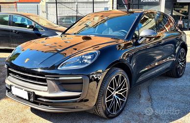 Porsche Macan 2.0 T 265cv Tetto in sede pronta con