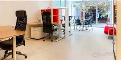 Postazione in ufficio comworking - Acireale