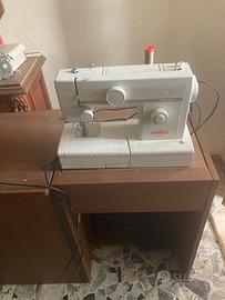 Mobiletto singer retraibile con macchina da cucire