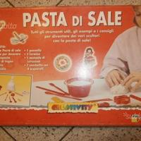 Gioco creare con pasta di sale