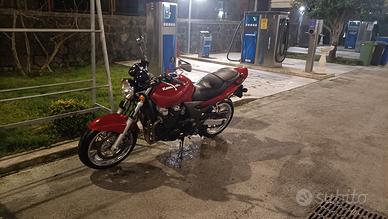 Kawasaki zr-7