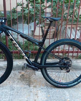 Trek supercaliber 9.8 