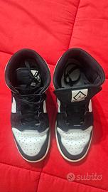 NIKE AIR JORDAN 