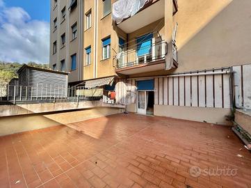 3 LOCALI A SAVONA