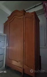 Armadio Stile Liberty 