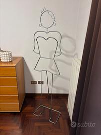 Appendiabiti sagoma donna in acciaio