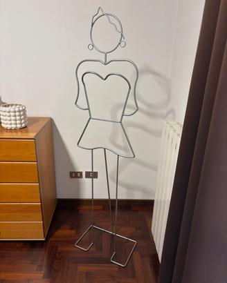 Appendiabiti sagoma donna in acciaio
