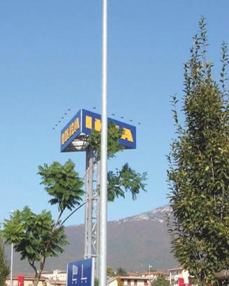 Pali in ferro Zincato per illuminazione