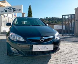 Opel Astra 1.7 CDTI 110CV 5 porte Cosmo NAVI R18