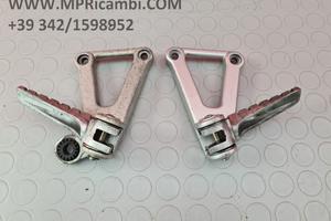 PEDANE PASSEGGERO CAGIVA MITO 125 EV 2006 2005