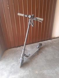 Monopattino  elettrico 

