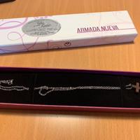 Collanina con croce armada nueva