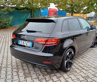 audi A3 g tron 