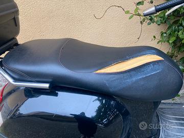 Sella vespa gts 250