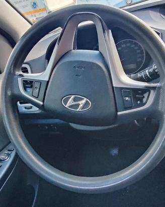 HYUNDAI I20 2009 STERZO